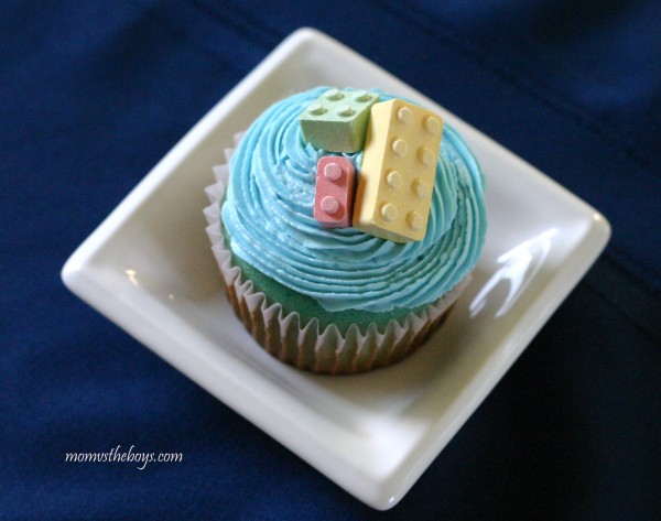 lego cupcakes