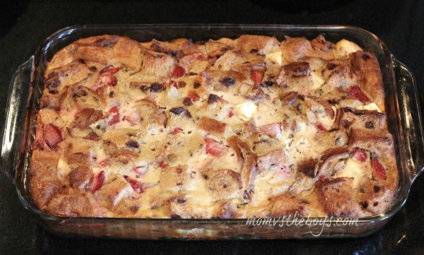 Strawberry Raisin French Toast Bake 