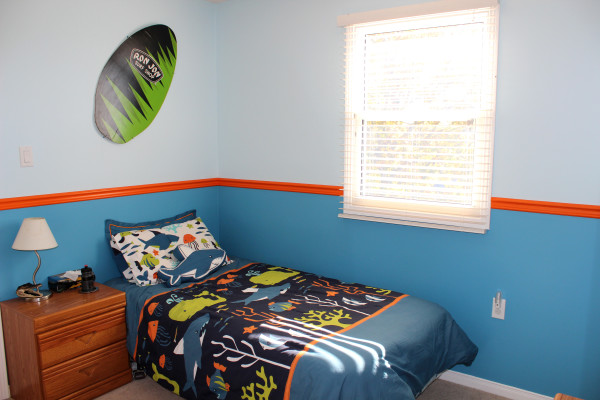 surf-bedroom