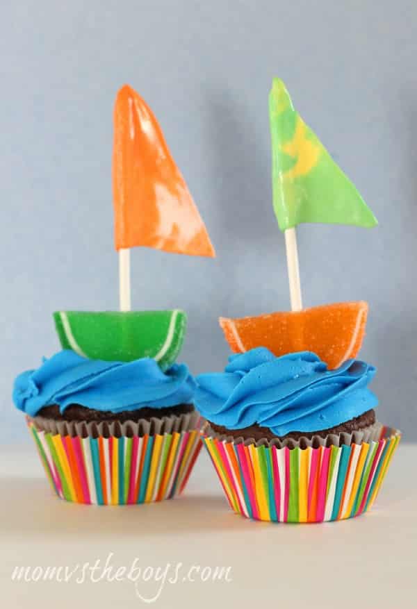 sailboat cupcakes