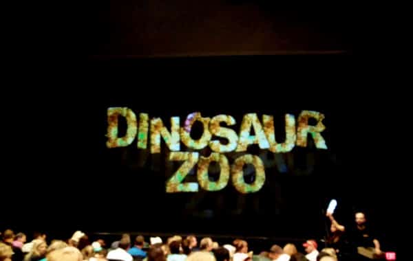 dinosaur zoo screen