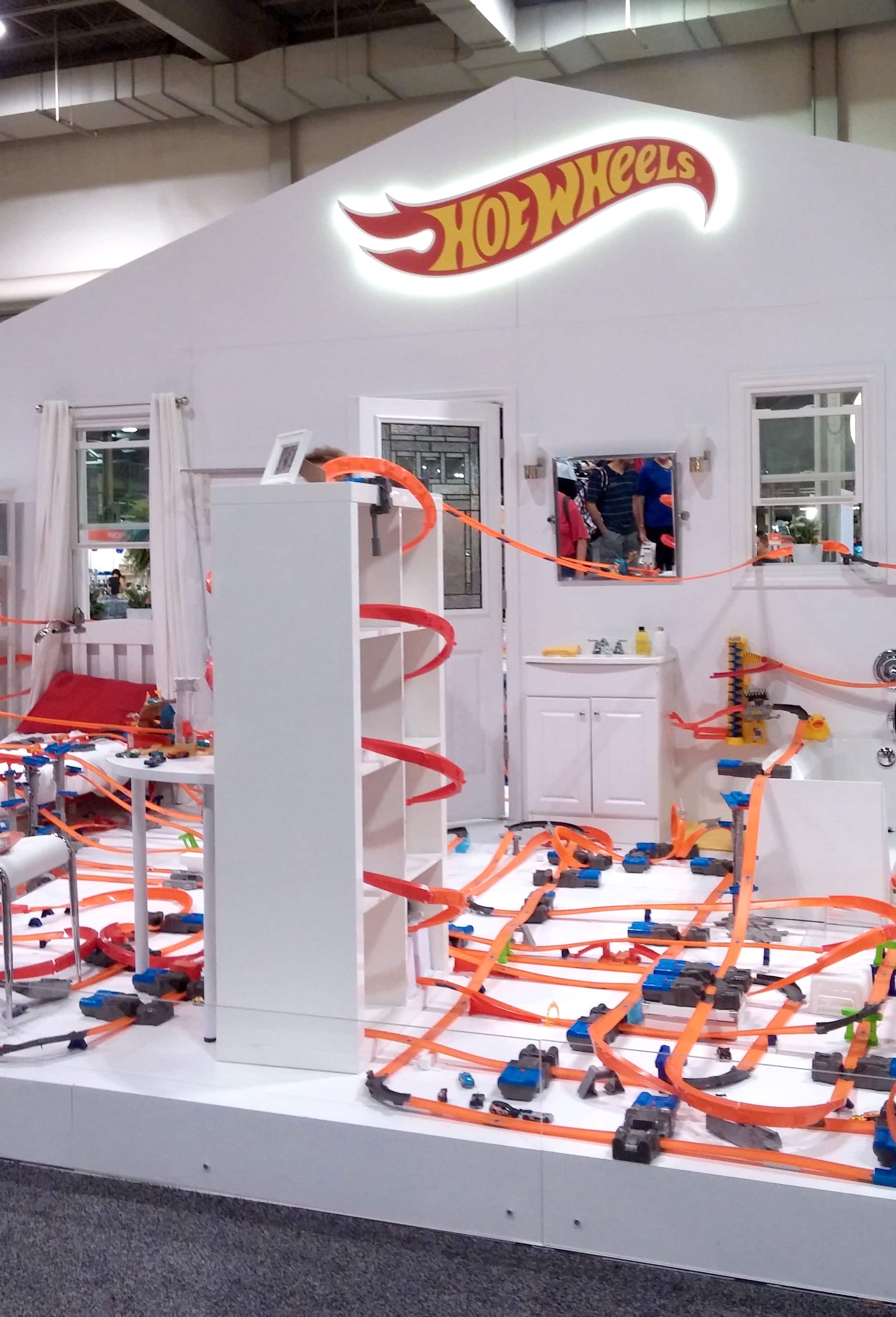 crazy hot wheels track