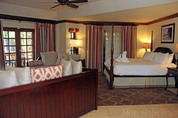 Negril Beachfront Concierge Family Room