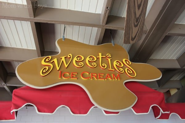 sweeties sign