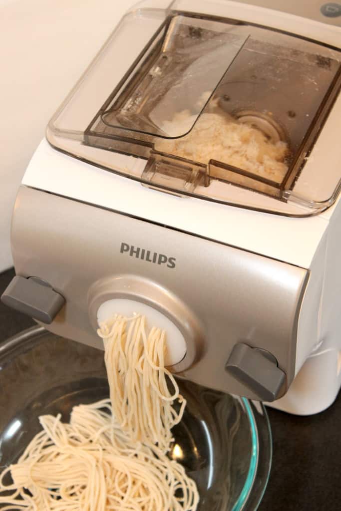 Philips Pasta Maker: Fresh Homemade Pasta in Minutes!