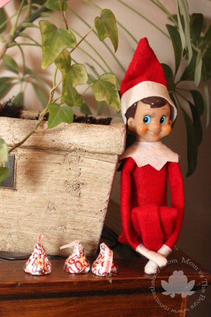 Elf on the shelf ideas - Mom vs the Boys