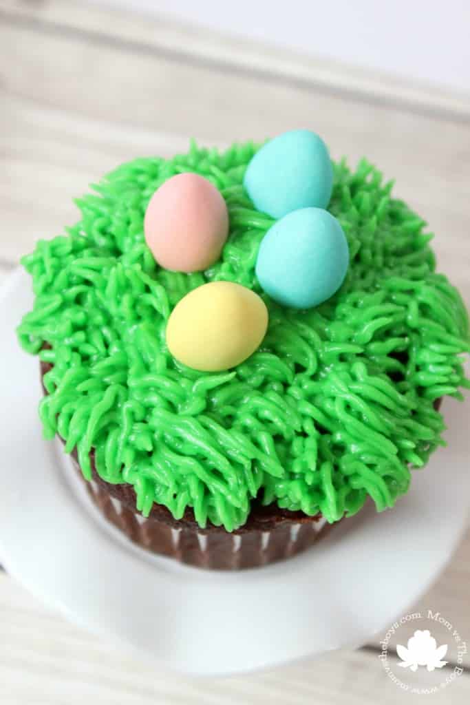 Easy Easter Cupcakes - Mom vs the Boys