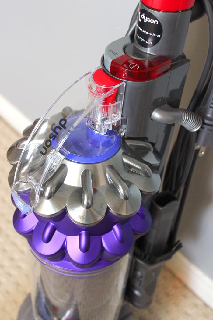 dyson ball blowing out air