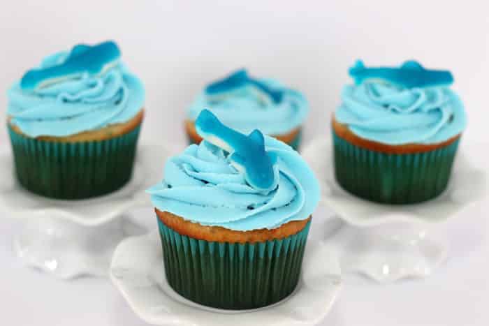 Shark Cupcakes - Mom vs the Boys