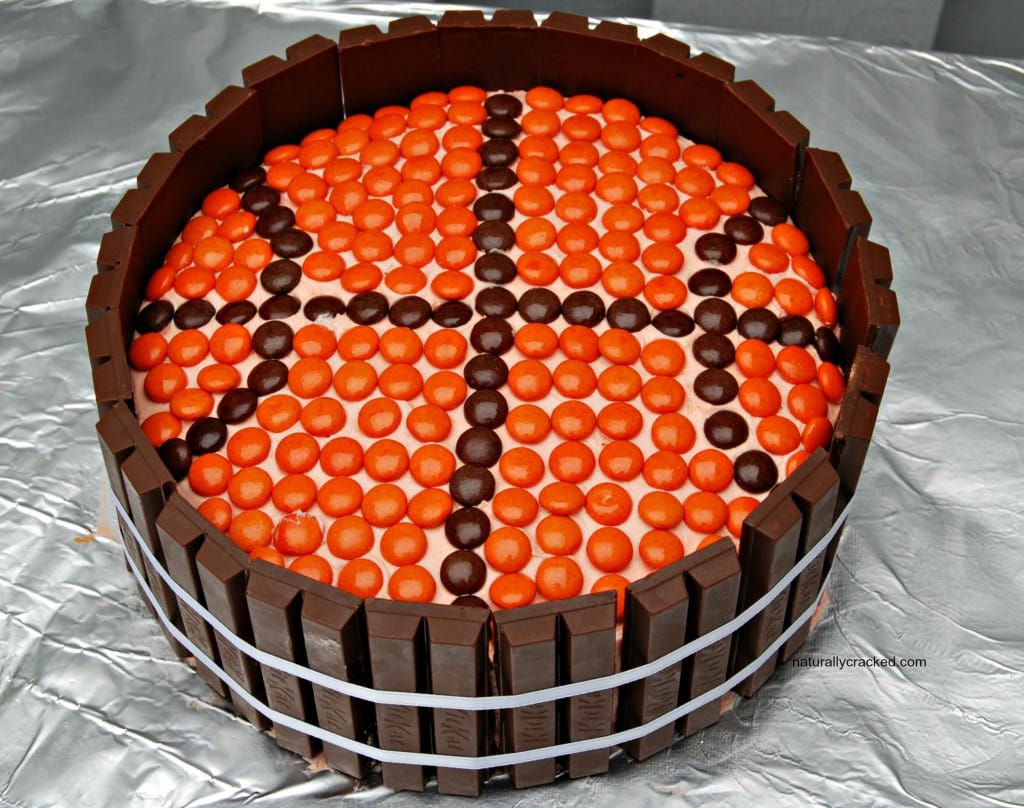 Kit Kat Basketball Cake - Mom vs the Boys