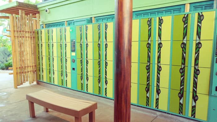 Volcano Bay lockers