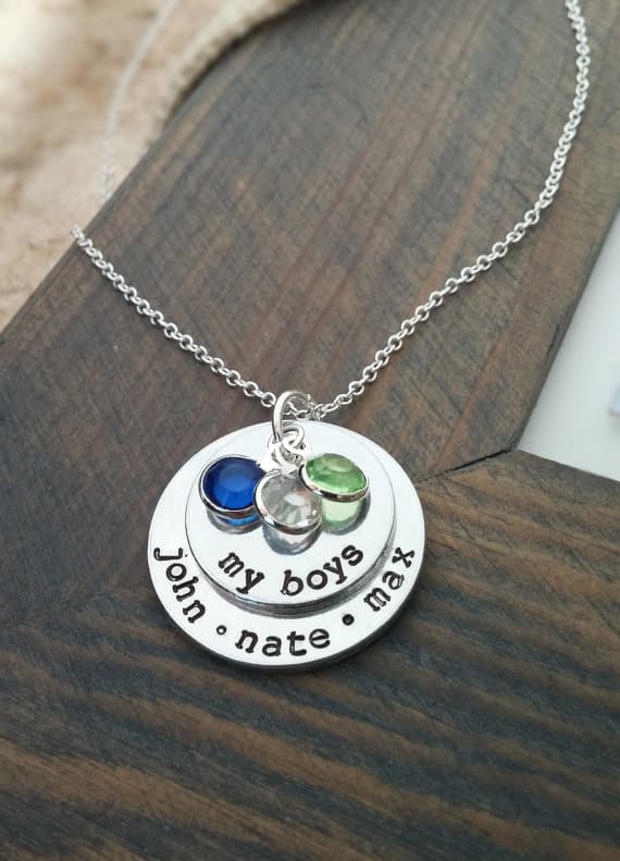 https://momvstheboys.com/wp-content/uploads/2017/11/custom-necklace.jpg