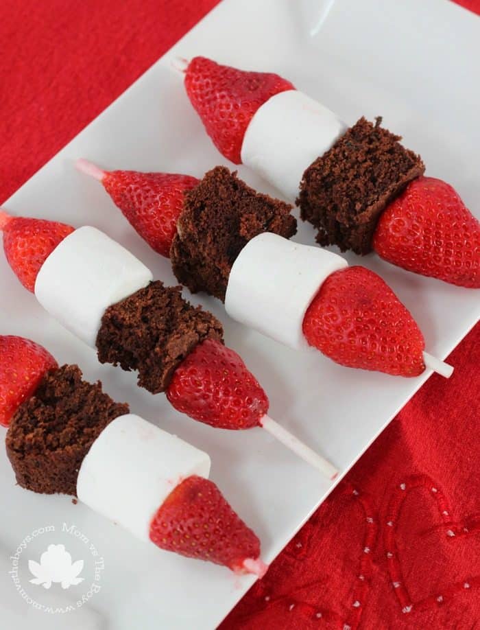chocolate strawberry dessert kebab