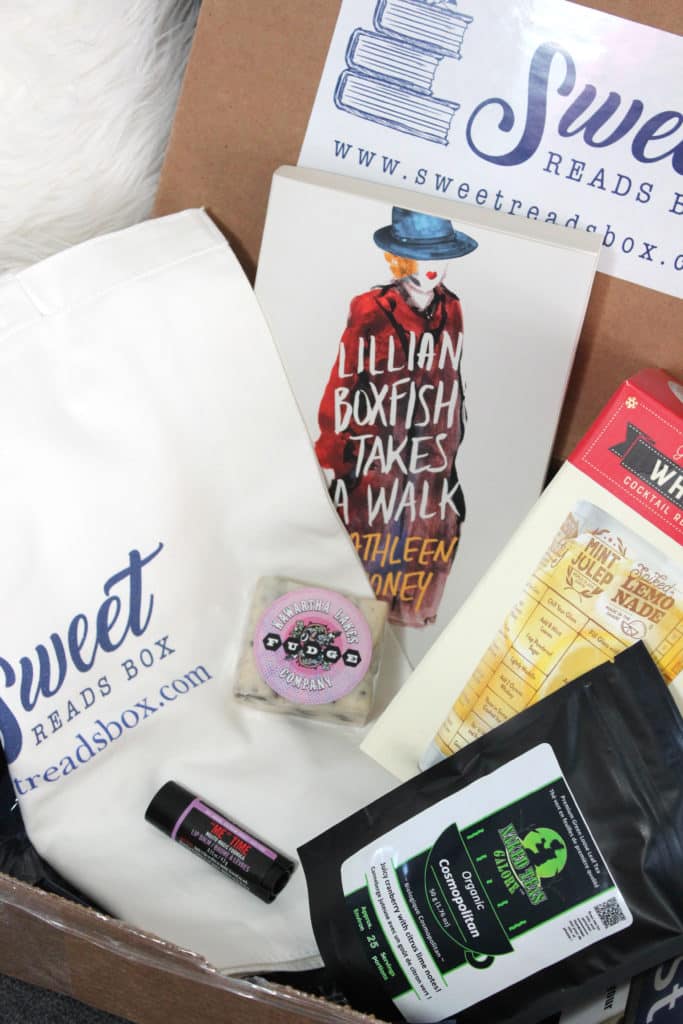 march sweet reads box unboxing