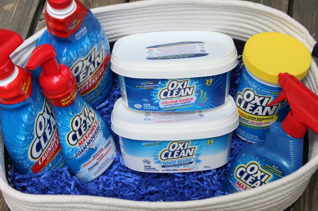 oxiclean products to treat clothing stains