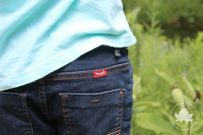 Back To Class with Wrangler Jeans for Boys – Mom vs the Boys