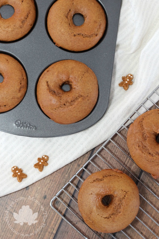 Gingerbread Donuts 